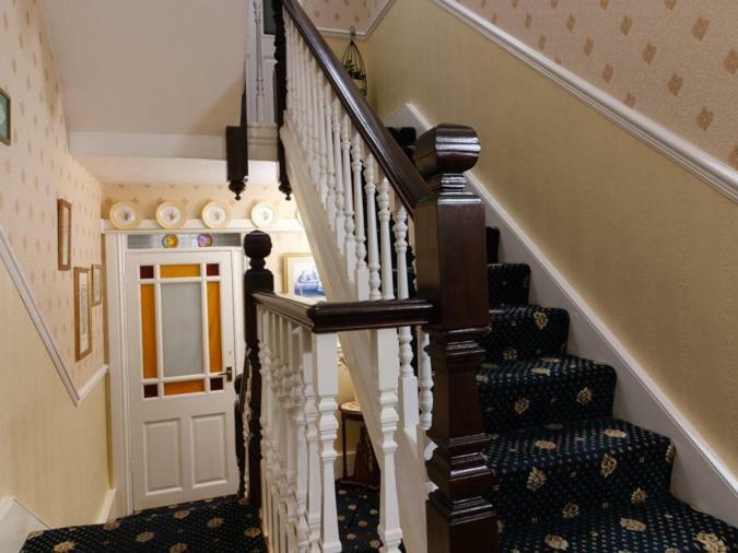 Crescent Lodge Guest House Whitby Esterno foto